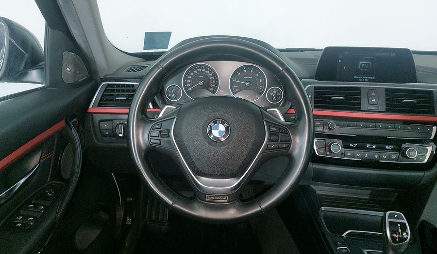 Bmw Serie 3 2.0 320IA SPORT LINE AUTO Sedan 2018