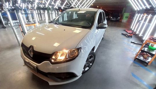 Renault • Sandero