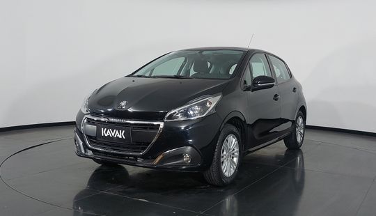Peugeot • 208