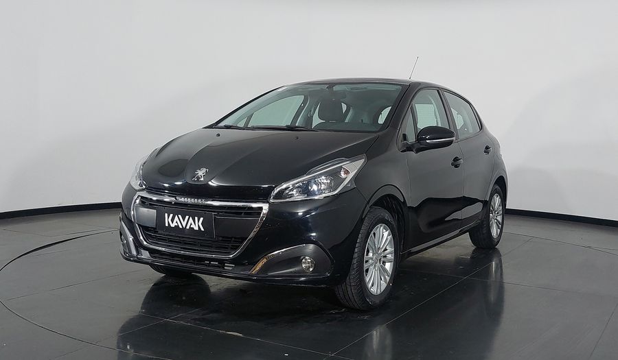 Peugeot 208 ALLURE Hatchback 2017