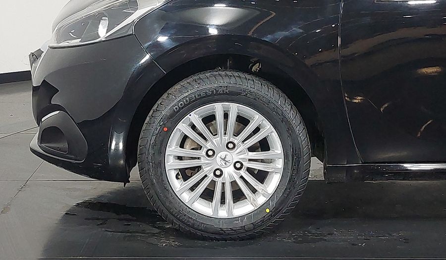 Peugeot 208 ALLURE Hatchback 2017