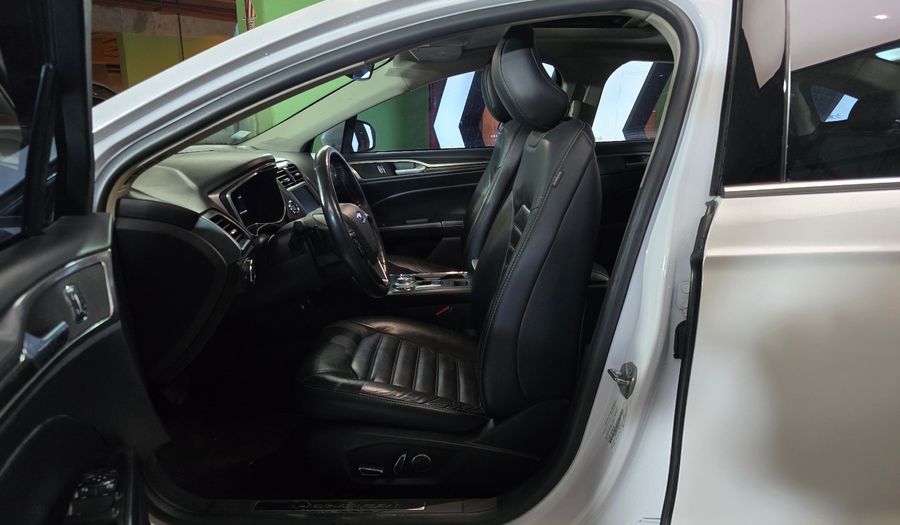 Ford Mondeo 2.0 SEL AUTO Sedan 2017