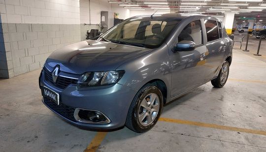 Renault • Sandero