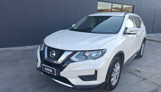 Nissan • X-Trail