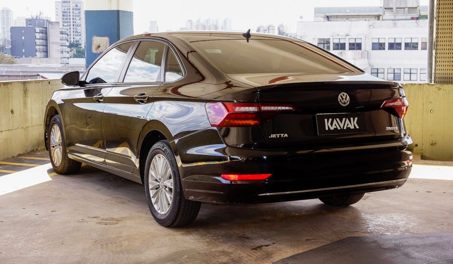 Volkswagen Jetta 250 TSI TOTAL COMFORTLINE Sedan 2019