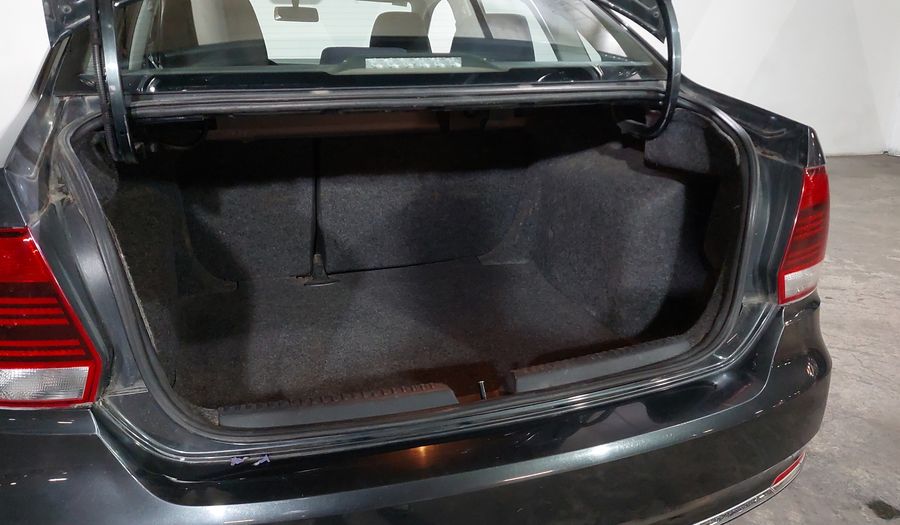 Volkswagen Vento 1.6 COMFORTLINE Sedan 2019