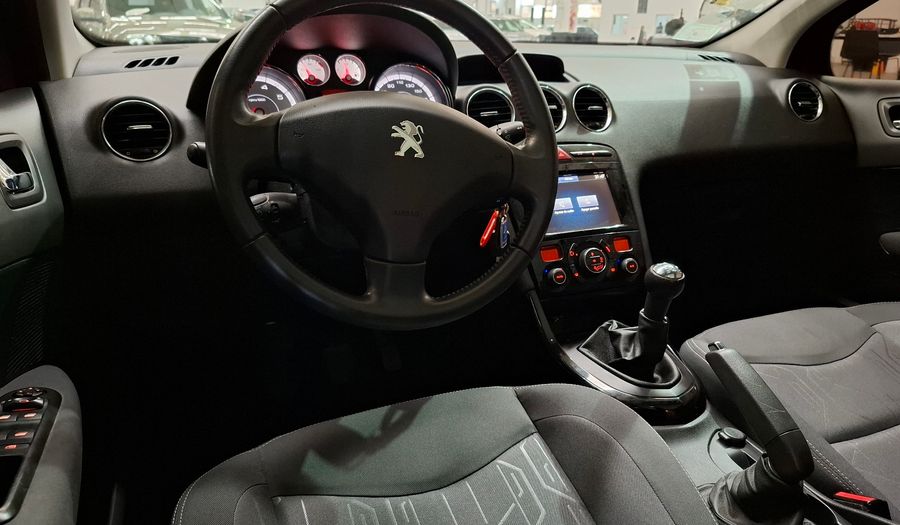 Peugeot 308 1.6 ALLURE Hatchback 2016