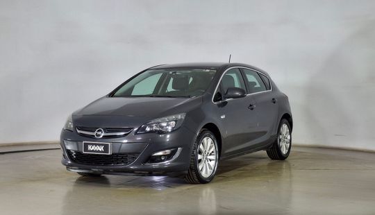 Opel • Astra