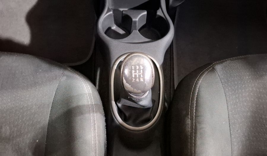 Nissan March 1.6 ADVANCE Hatchback 2019