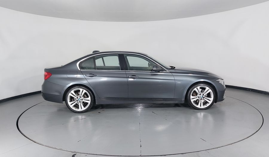 Bmw Serie 3 2.0 330IA LUXURY LINE Sedan 2016