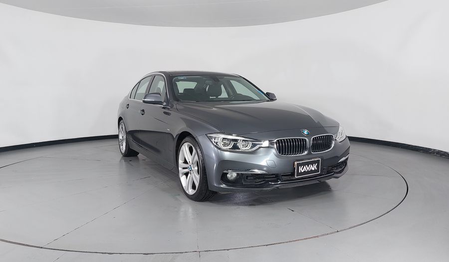 Bmw Serie 3 2.0 330IA LUXURY LINE Sedan 2016