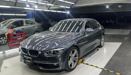 Bmw • Serie 3