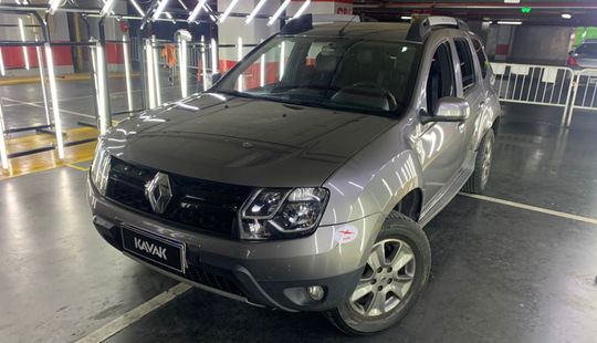 Renault • Duster