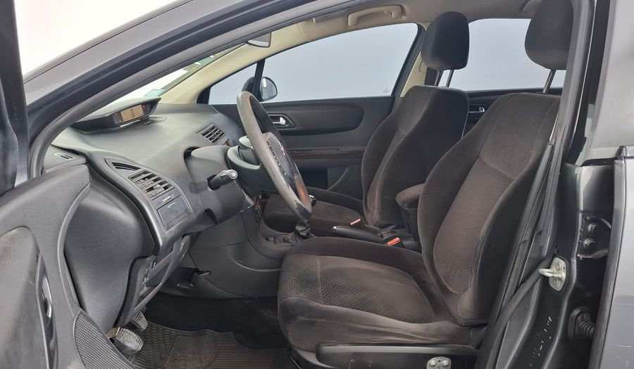 Citroen C4 2.0I 16V SX Sedan 2010