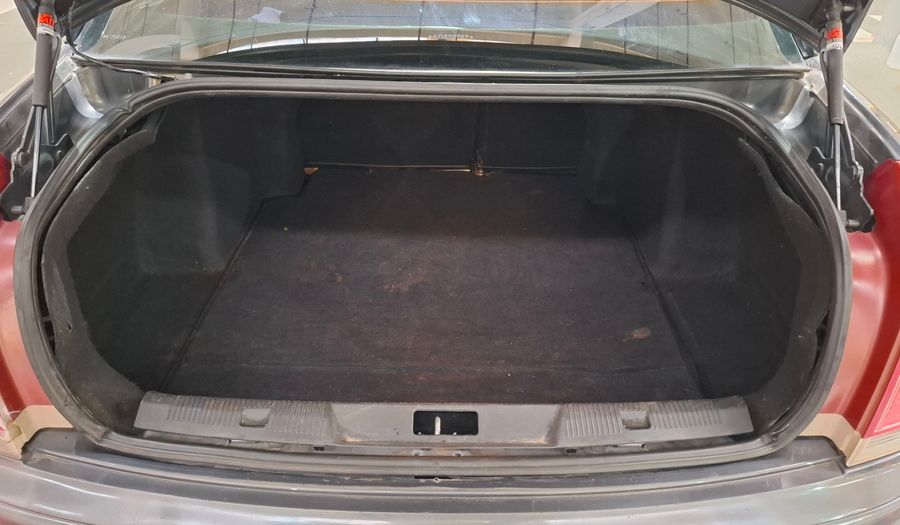 Citroen C4 2.0I 16V SX Sedan 2010