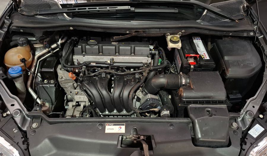 Citroen C4 2.0I 16V SX Sedan 2010