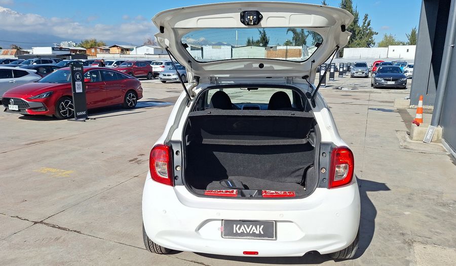 Nissan March 1.6 SPORT DRIVE Hatchback 2017