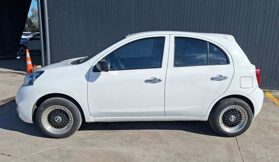 Nissan March 1.6 SPORT DRIVE Hatchback 2017