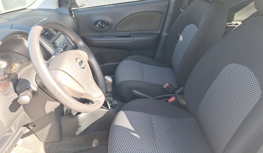 Nissan March 1.6 SPORT DRIVE Hatchback 2017