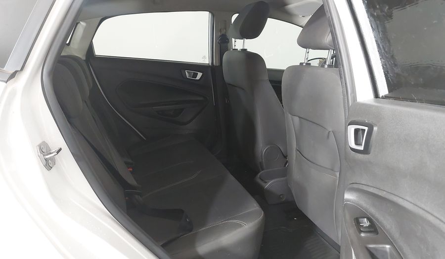 Ford Fiesta ECOBOOST SEL HATCH Hatchback 2017