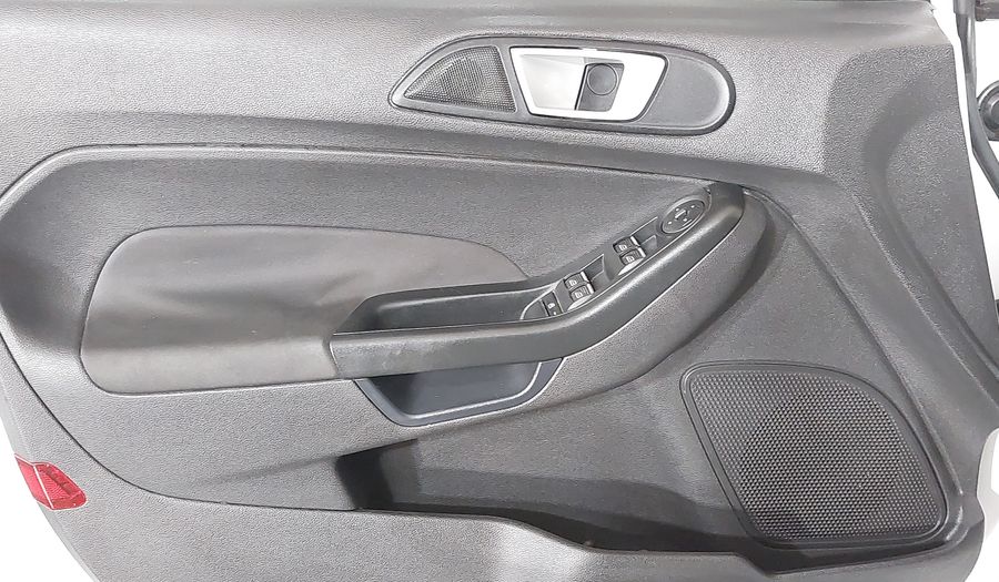 Ford Fiesta ECOBOOST SEL HATCH Hatchback 2017