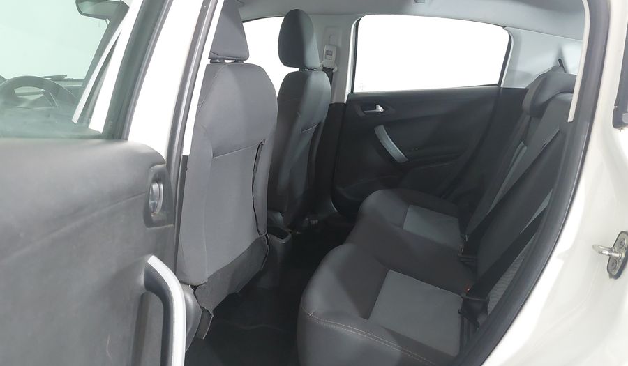 Peugeot 208 ACTIVE PACK Hatchback 2015