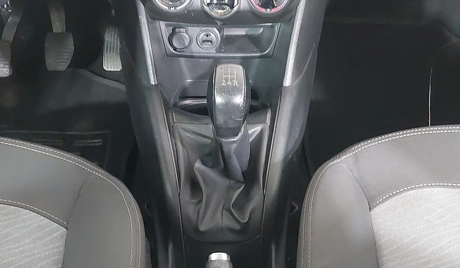 Peugeot 208 ACTIVE PACK Hatchback 2015