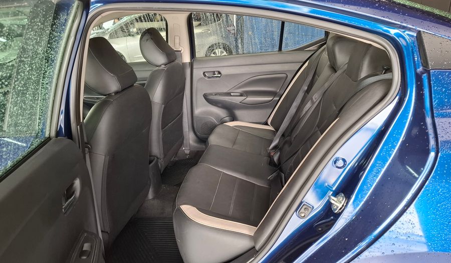 Nissan Versa 1.6 EXCLUSIVE CVT Sedan 2020