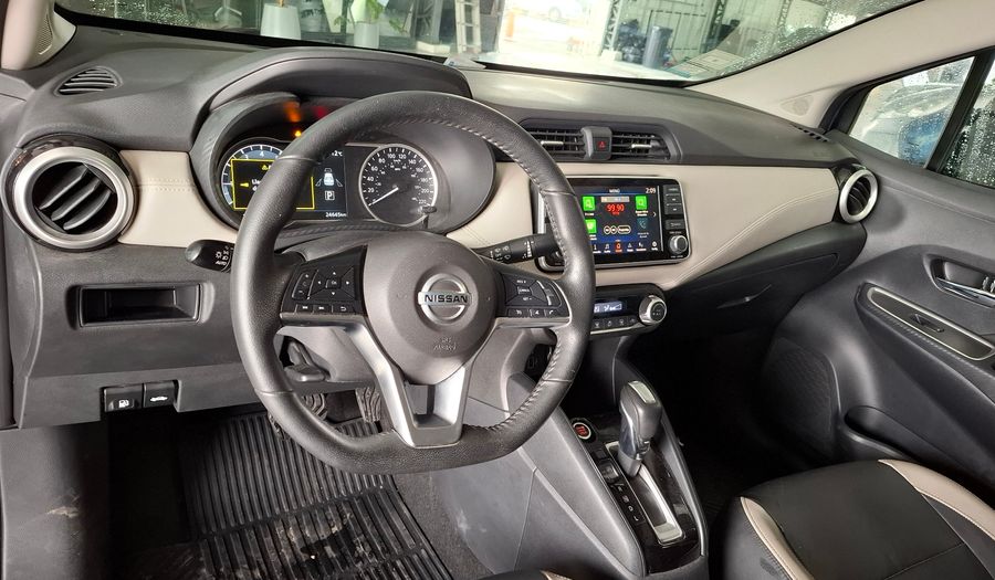 Nissan Versa 1.6 EXCLUSIVE CVT Sedan 2020