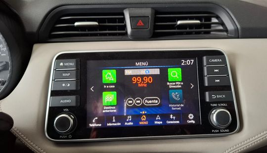 Nissan • Versa