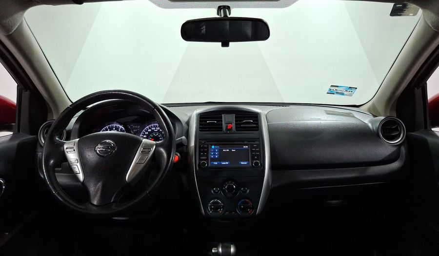 Nissan Versa 1.6 EXCLUSIVE TA AC Sedan 2015