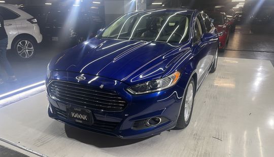 Ford • Fusion