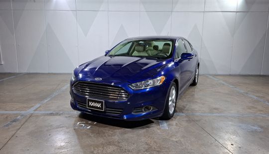 Ford • Fusion