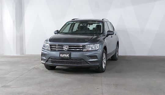 Volkswagen • Tiguan
