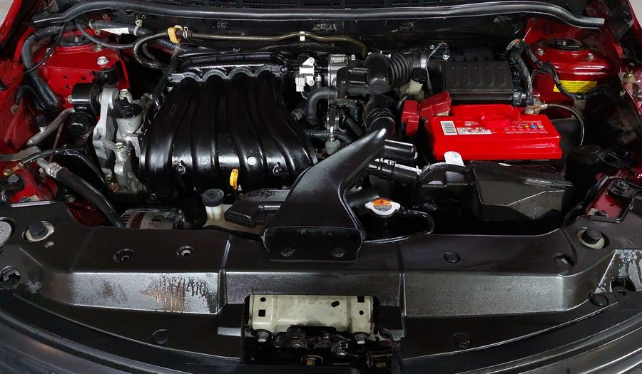 Nissan Tiida 1.8 ADVANCE AT Sedan 2013