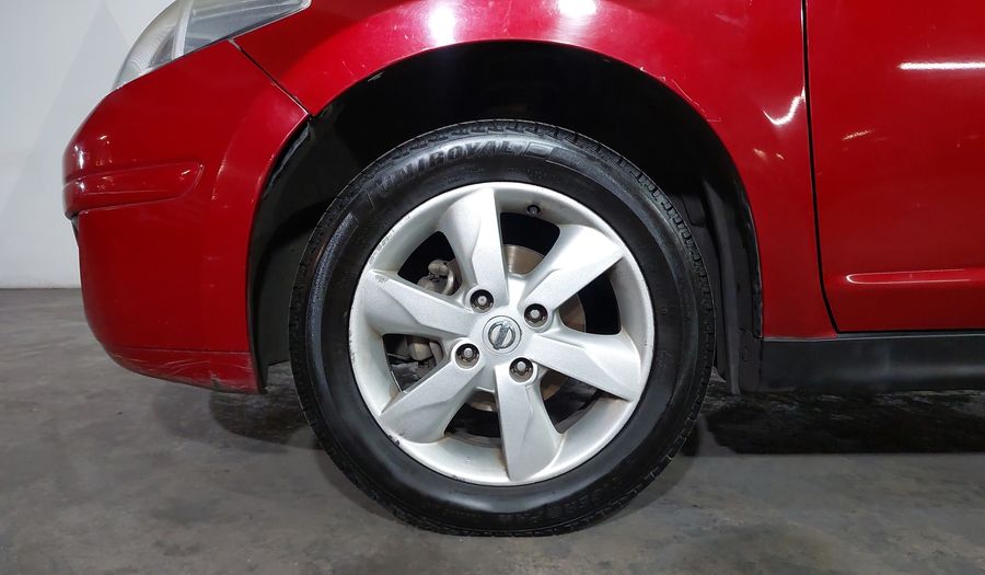 Nissan Tiida 1.8 ADVANCE AT Sedan 2013