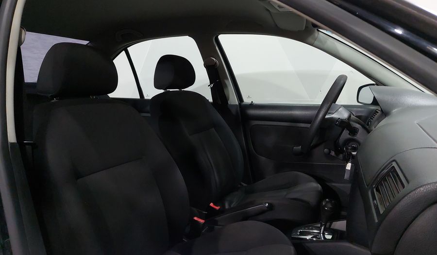 Volkswagen Jetta Clasico 2.0 CL TIPTRONIC Sedan 2013