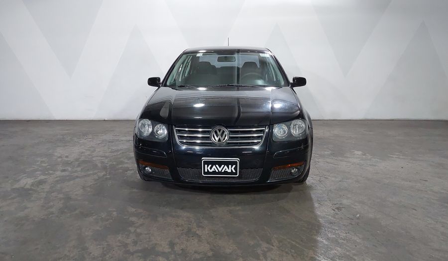 Volkswagen Jetta Clasico 2.0 CL TIPTRONIC Sedan 2013