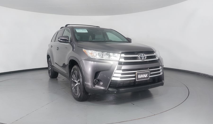 Toyota Highlander 3.5 LE AUTO Suv 2019