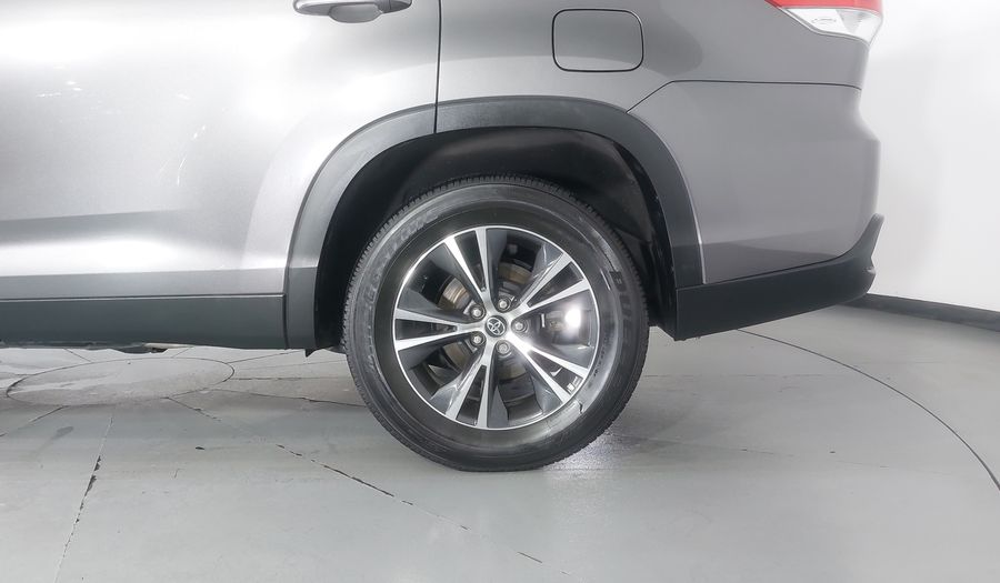 Toyota Highlander 3.5 LE AUTO Suv 2019