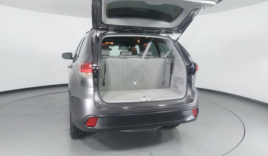 Toyota Highlander 3.5 LE AUTO Suv 2019