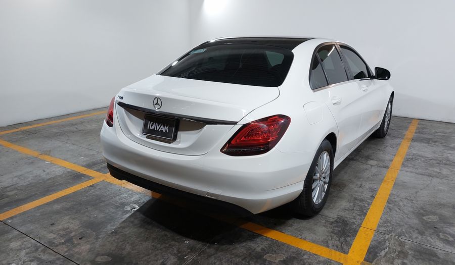 Mercedes Benz Clase C 1.6 180 AUTO Sedan 2019