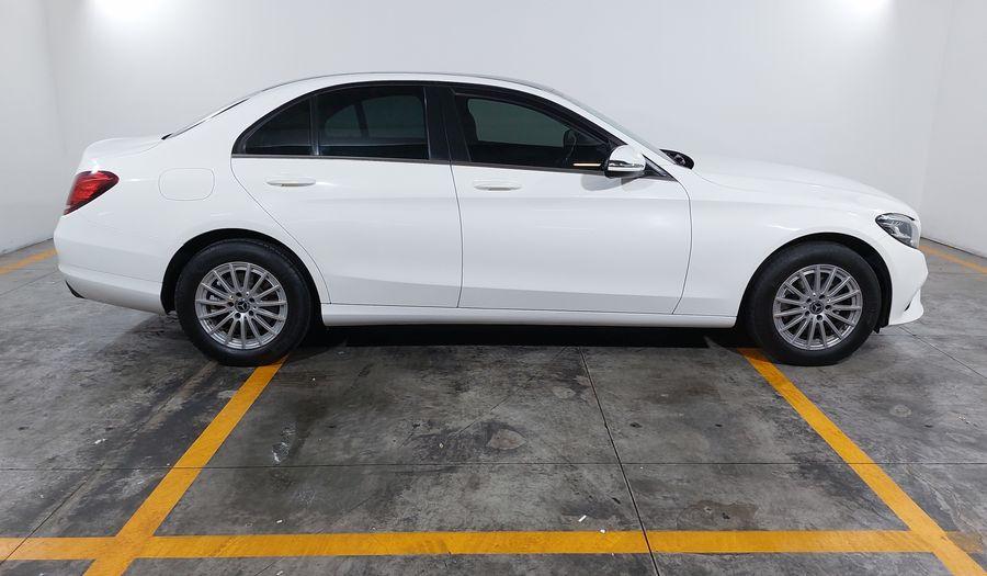 Mercedes Benz Clase C 1.6 180 AUTO Sedan 2019