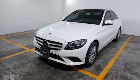 Mercedes Benz • Clase C