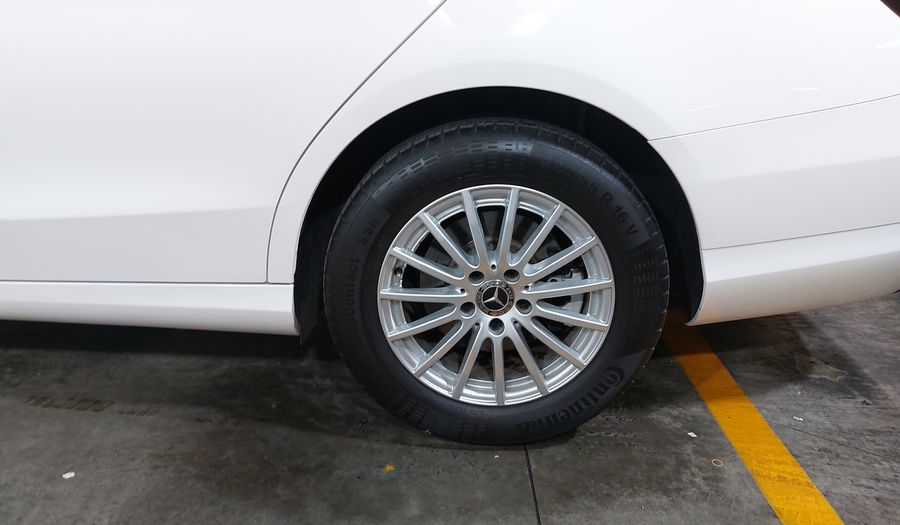 Mercedes Benz Clase C 1.6 180 AUTO Sedan 2019