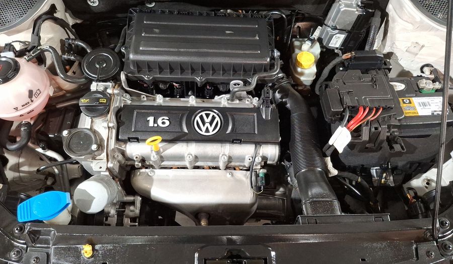Volkswagen Vento 1.6 COMFORTLINE TIPTRONIC Sedan 2018