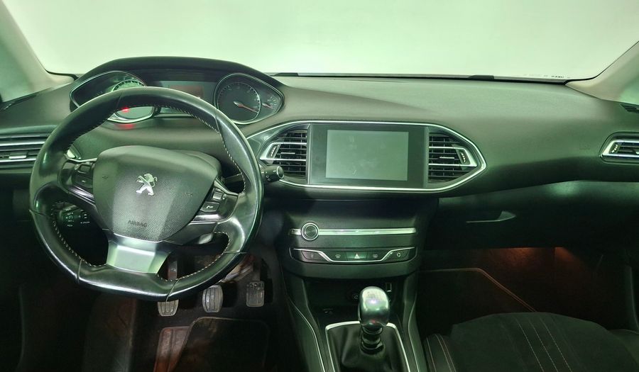 Peugeot 308 1.6 BLUEHDI 120 HP FELINE Hatchback 2017