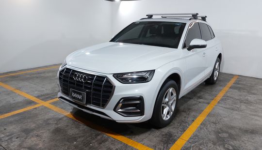 Audi • Q5