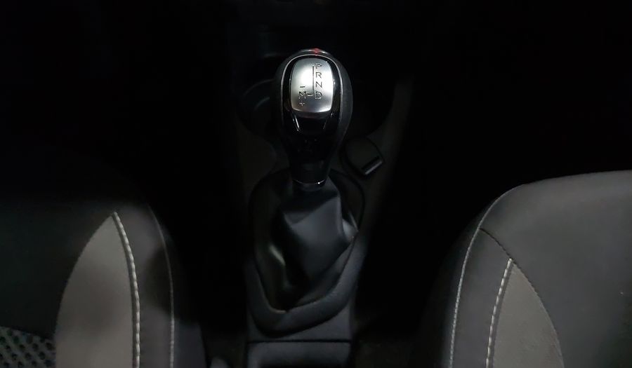 Renault Sandero 1.6 INTENS AUTO Hatchback 2018