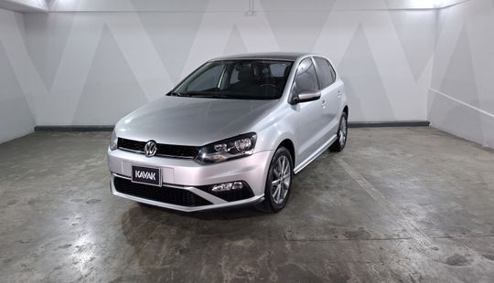 Volkswagen • Polo